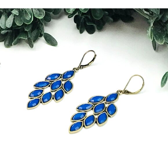 Vintage-Style Brass & Blue Leaf Drop Earrings With Leverback Closure - Picture 2 of 5